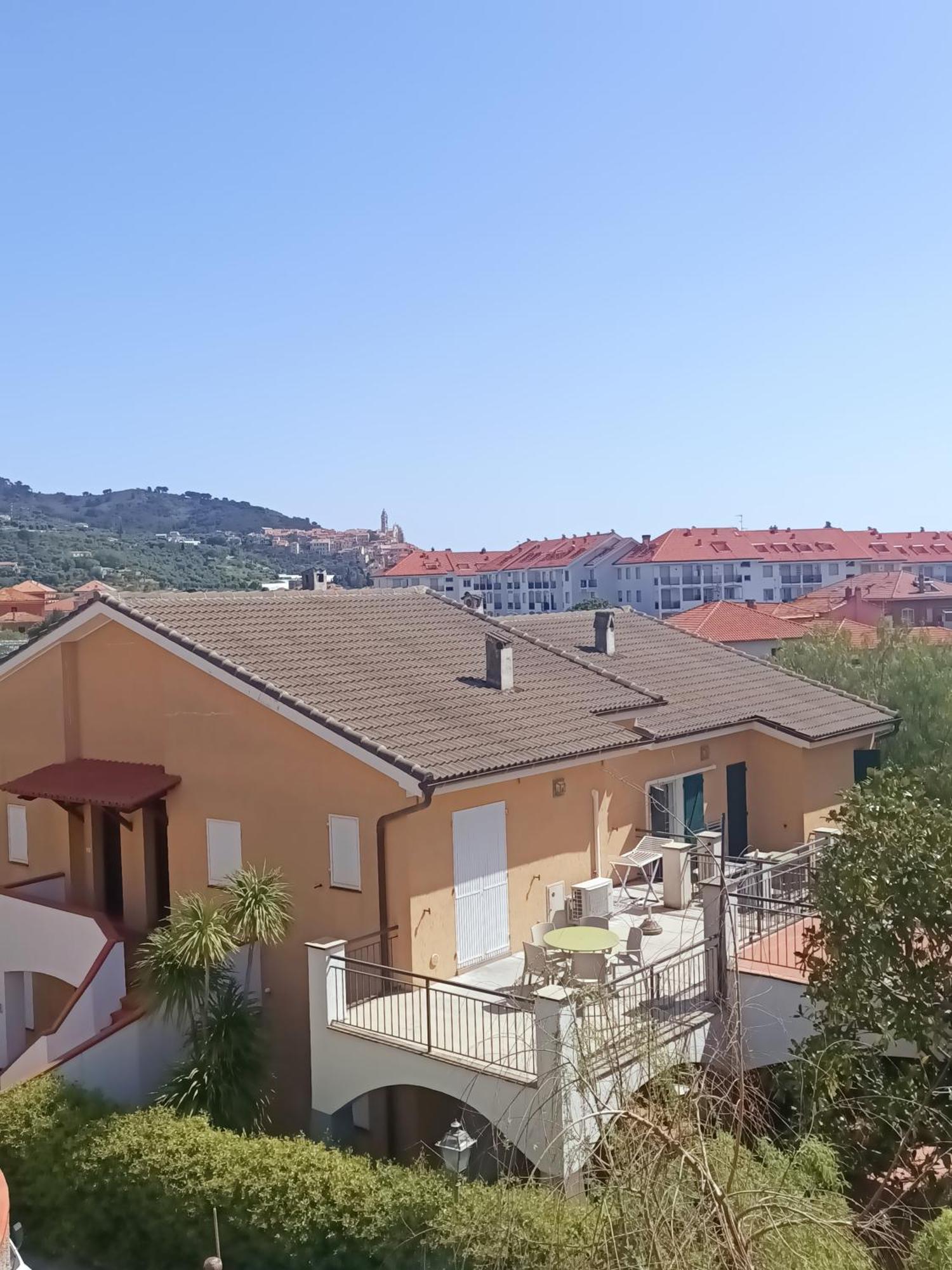 Residence La Meridiana San Bartolomeo Al Mare Extérieur photo